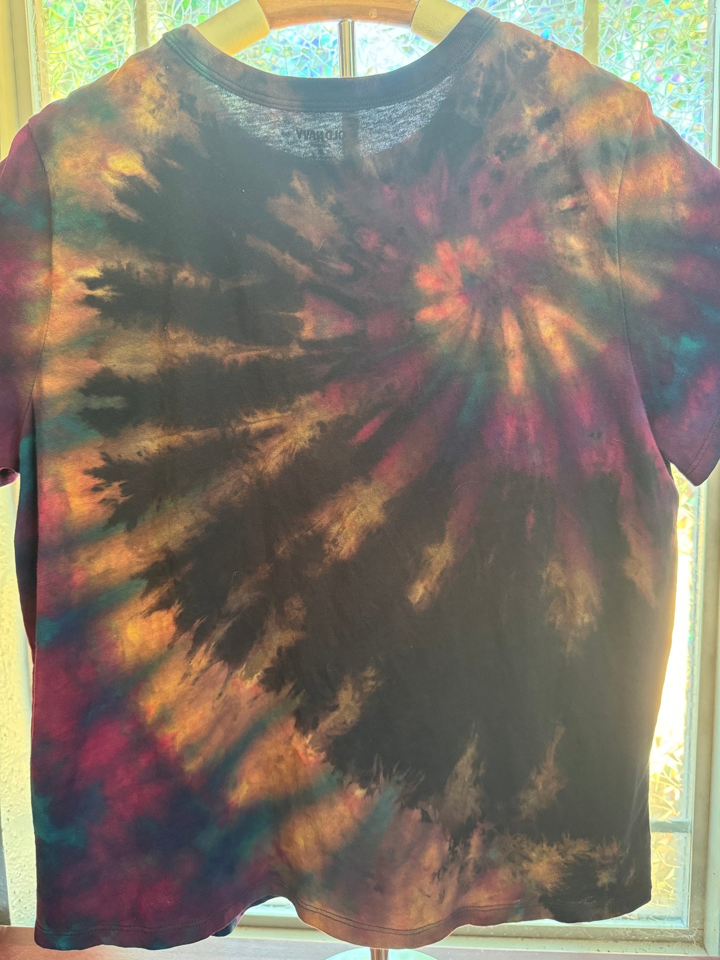 Reverse Dyed Spiral